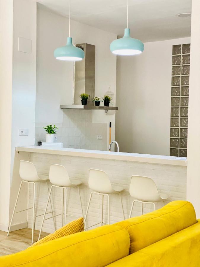 Flamenca Triana - Apartamento Wifi Con 2 Dormitorios 2 Sofas Camas 2 Banos เซบีญา ภายนอก รูปภาพ